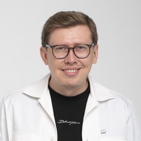 Дмитрий Левашов