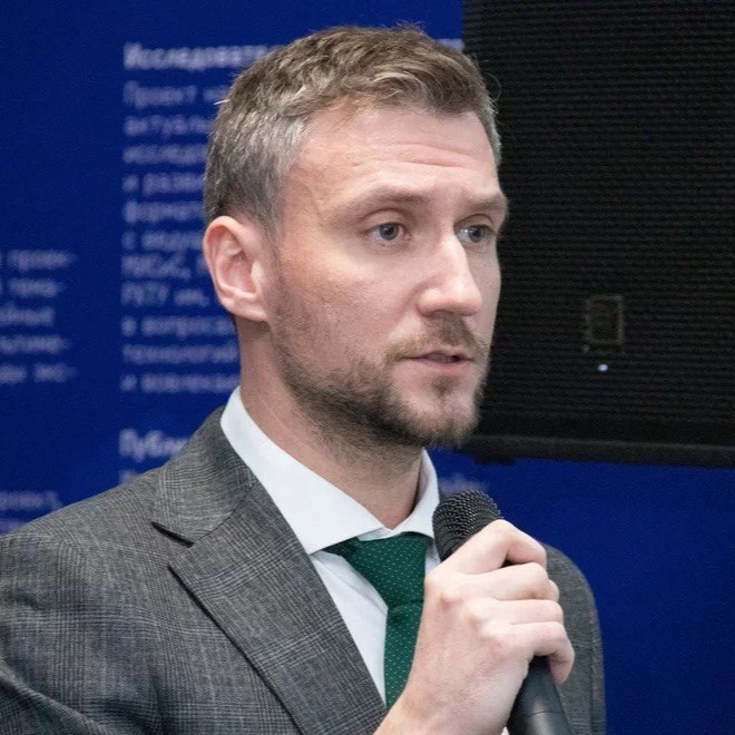 Константин Здышев