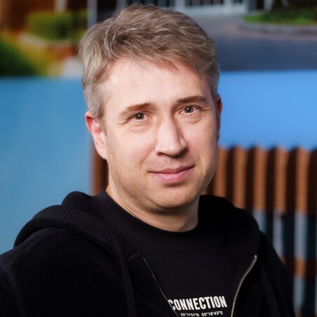 Игорь Членов